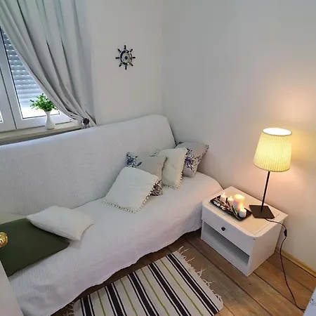 公寓 Mediterranean House