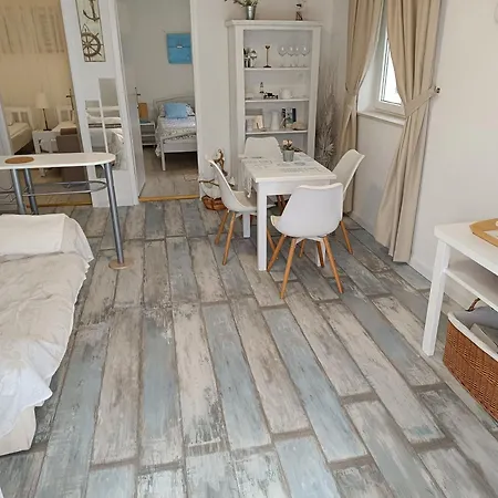 Mediterranean House Apartment Klek