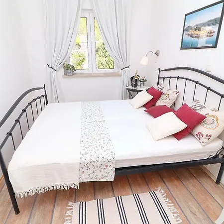 Mediterranean House Apartment Klek