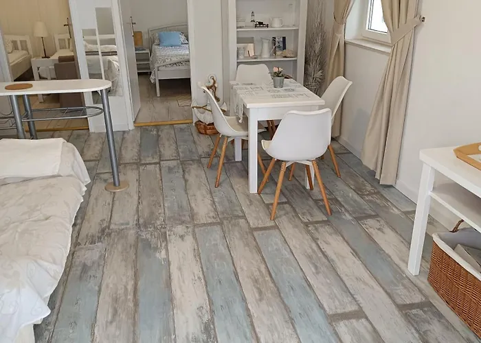 Mediterranean House Lägenhet Klek